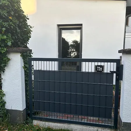 Apartman Bezauberndes Gaestehaus Mit Terrasse *