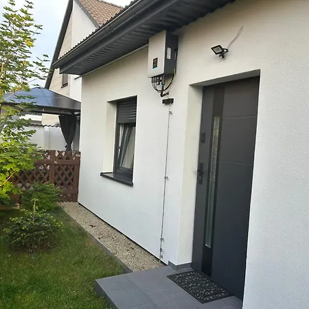 Apartman Bezauberndes Gaestehaus Mit Terrasse Nürnberg